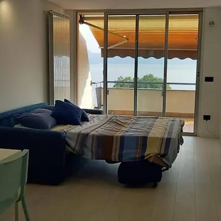 La Selva Lake View