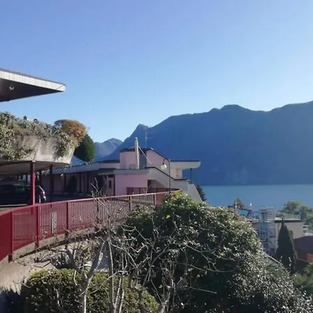 La Selva Lake View