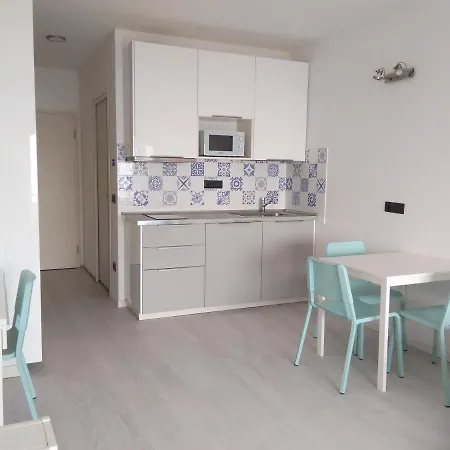 La Selva Lake View Apartment